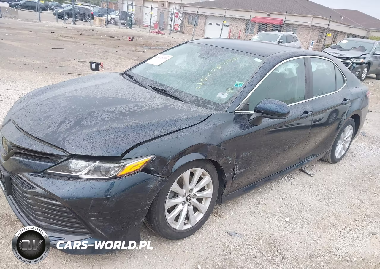 2020 Toyota Camry Le VIN:4T1C11AK5LU964778 - 2