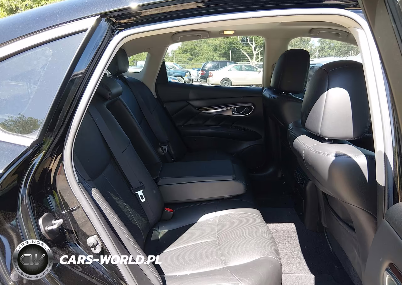 2017 Infiniti Q70 3.7 VIN:JN1BY1AP1HM740909 - 8