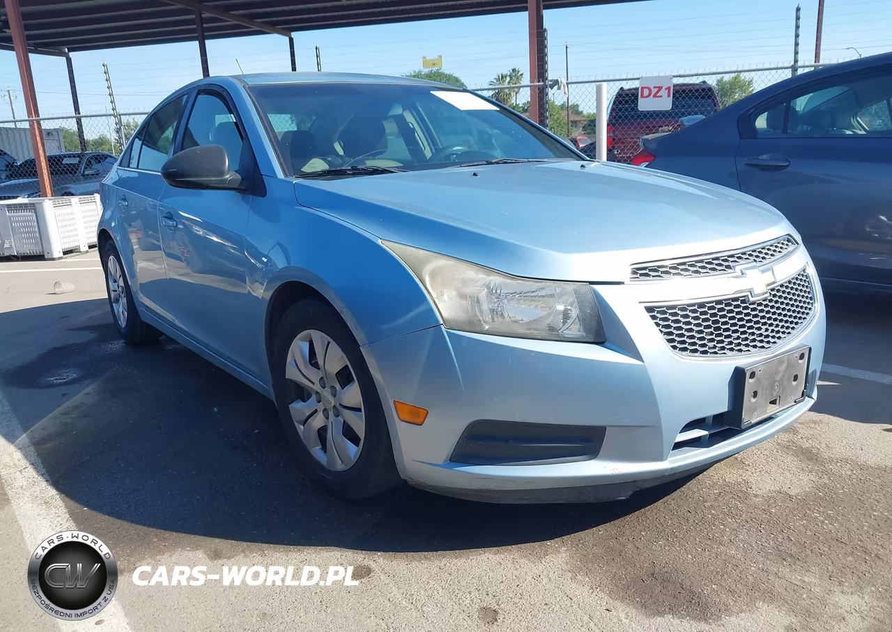 Główne zdjęcie 2012 Chevrolet Cruze Ls
