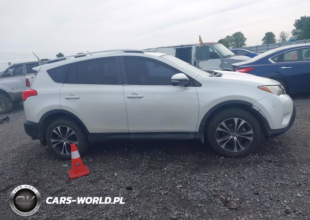 2015 Toyota Rav4 Limited VIN:2T3DFREV1FW250635 - 13