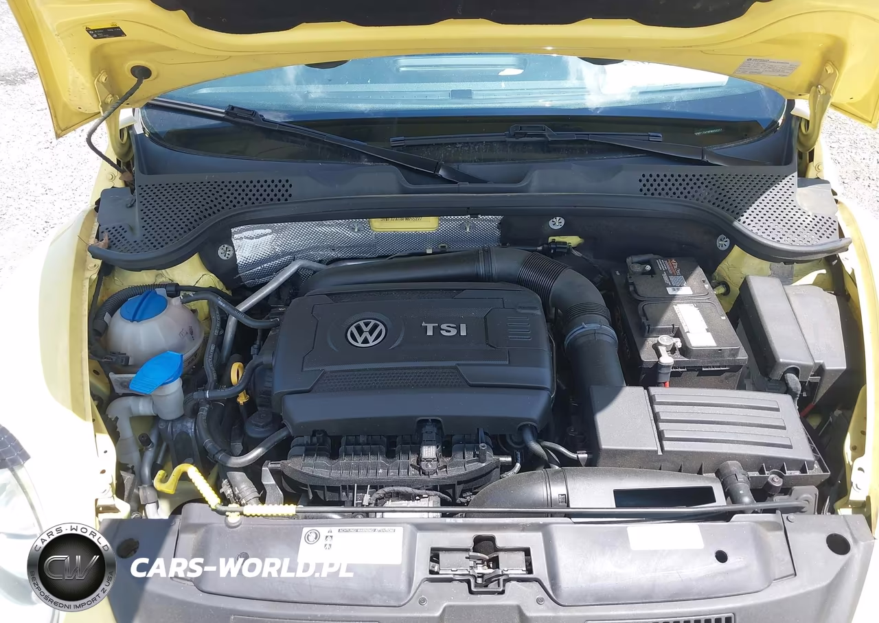 2015 Volkswagen Beetle 1.8T Fleet Edition VIN:3VWF17AT8FM655227 - 10