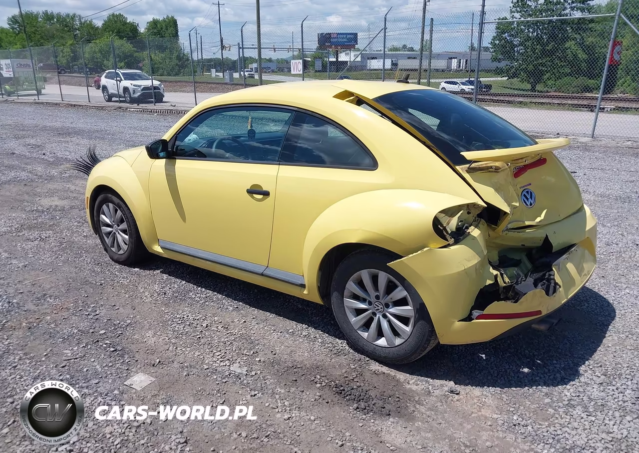 2015 Volkswagen Beetle 1.8T Fleet Edition VIN:3VWF17AT8FM655227 - 3