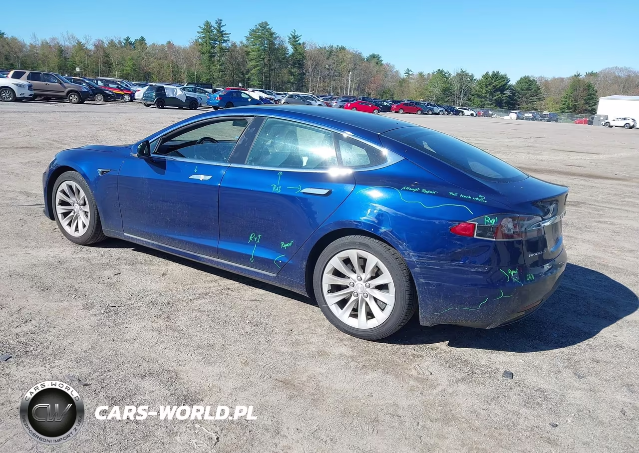 2018 Tesla Model S 100D-75D-P100D VIN:5YJSA1E28JF266133 - 3