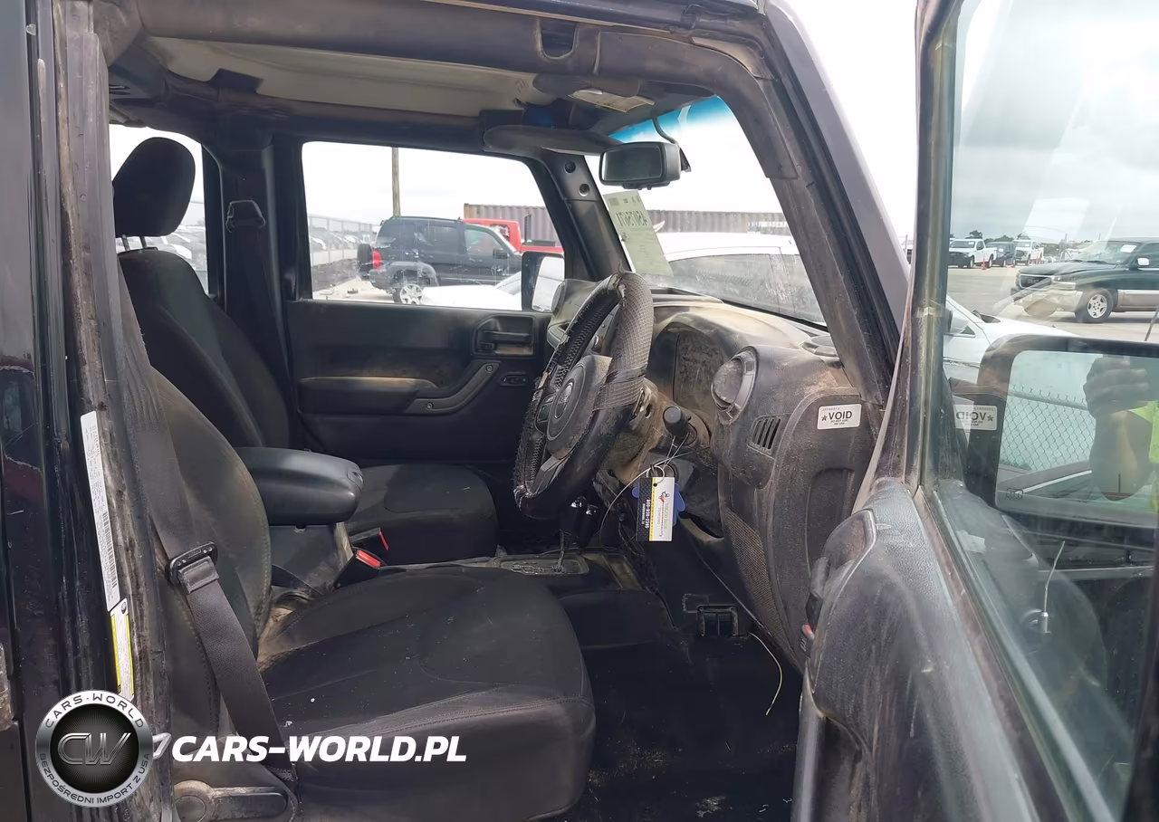 2016 Jeep Wrangler Unlimited Sport Rhd VIN:1C4BJWKG1GL203541 - 5