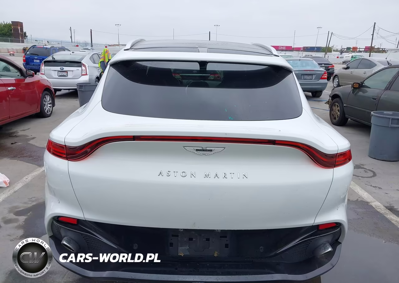 2021 Aston Martin Dbx VIN:SCFVUJAW5MTV03886 - 17