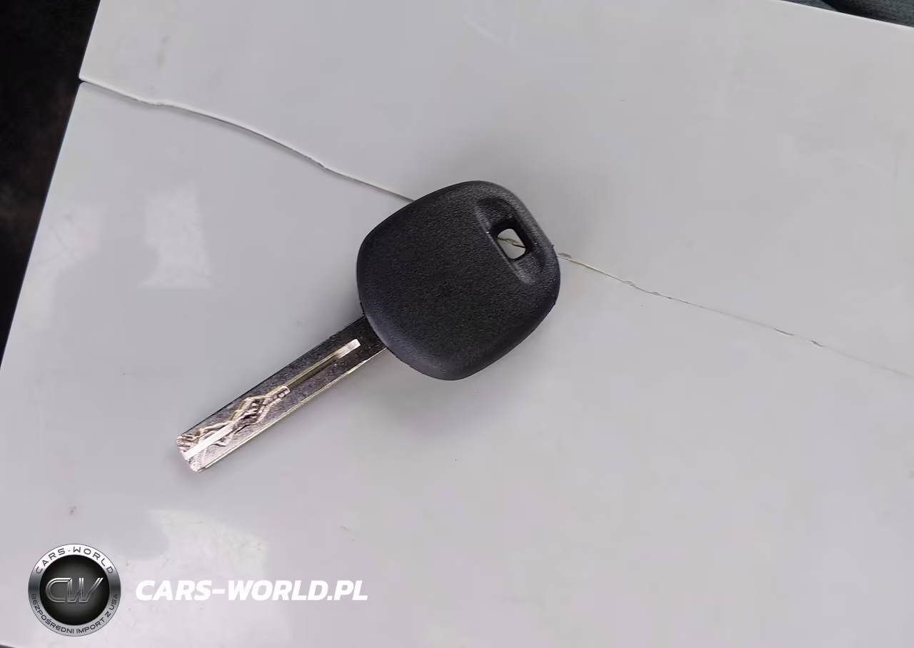 2018 Toyota Camry Le VIN:4T1B11HK9JU128793 - 11