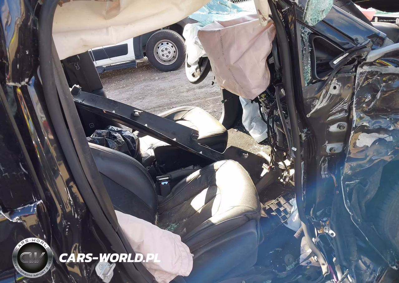 2020 Chrysler Pacifica Touring L VIN:2C4RC1BG0LR129106 - 5