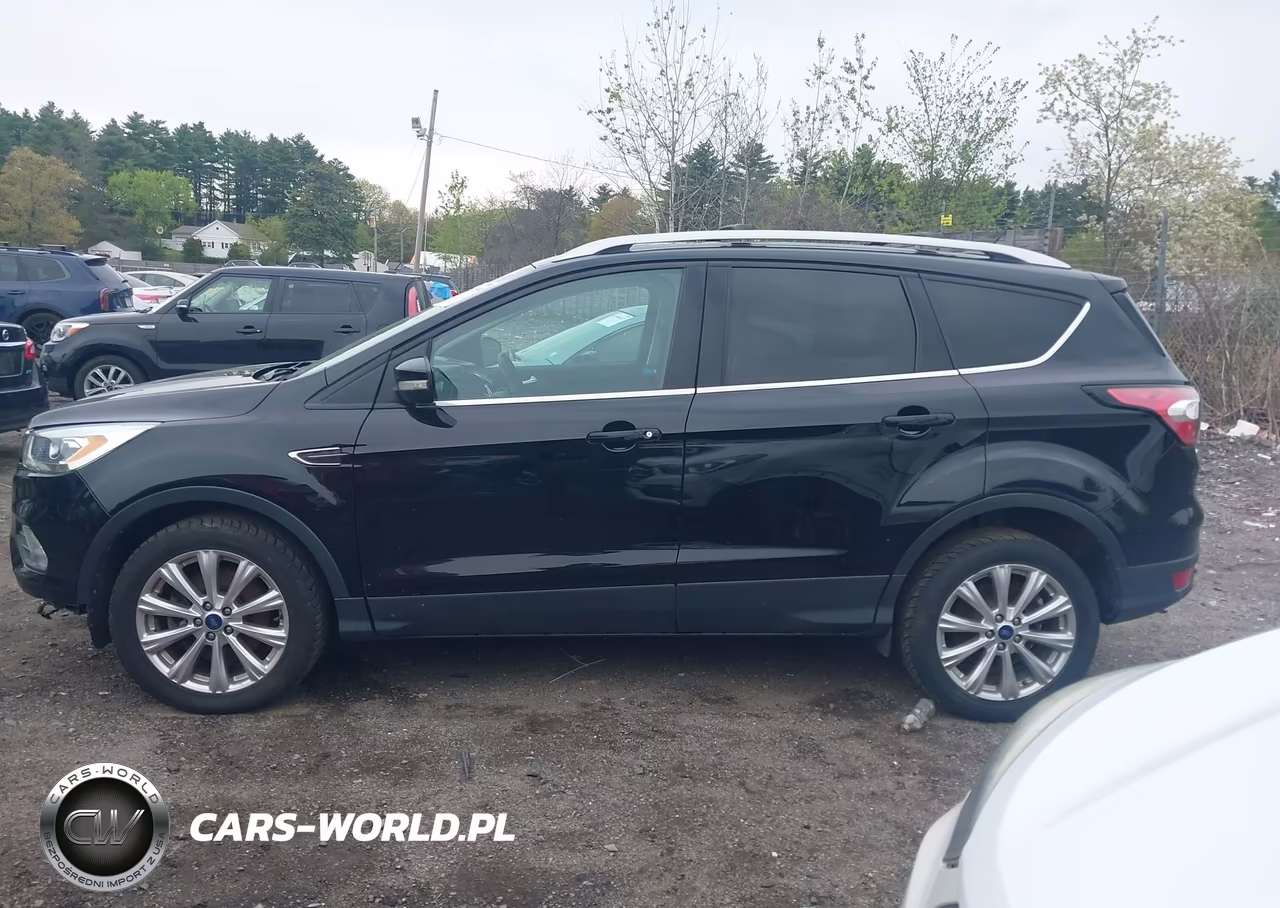 2017 Ford Escape Titanium VIN:1FMCU9JD0HUC69963 - 14