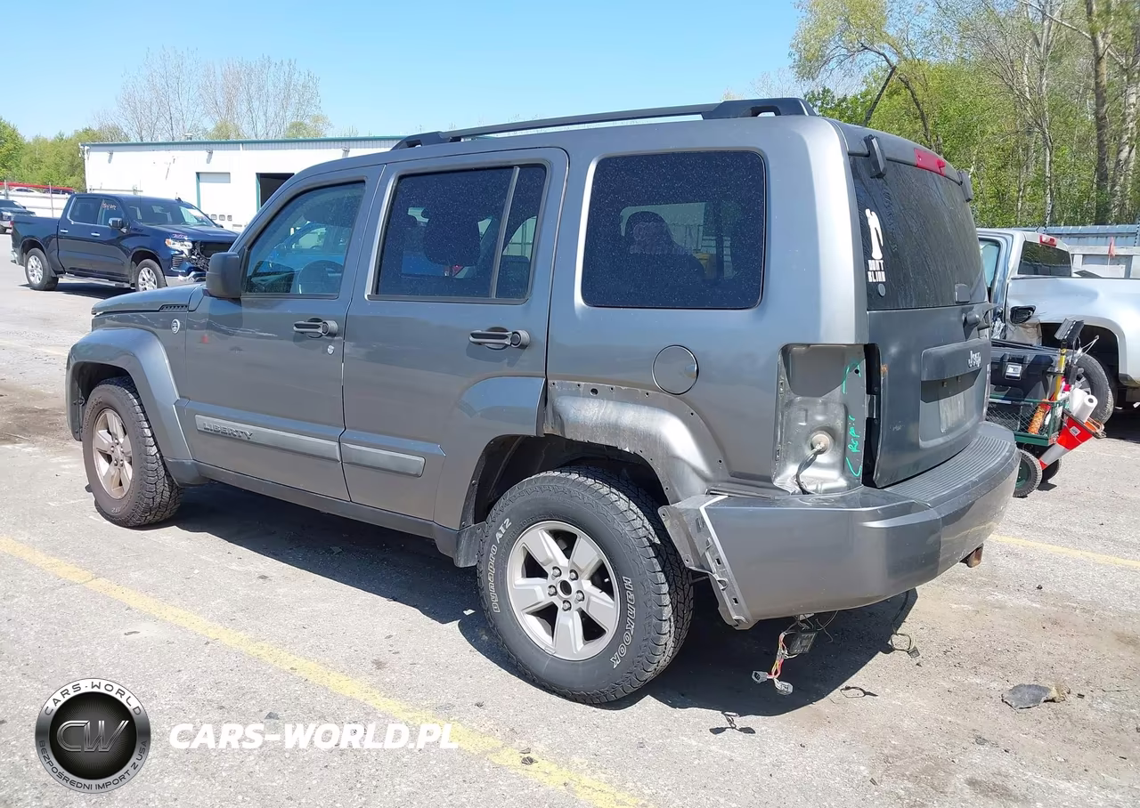 2012 Jeep Liberty Sport VIN:1C4PJMAK5CW130649 - 3