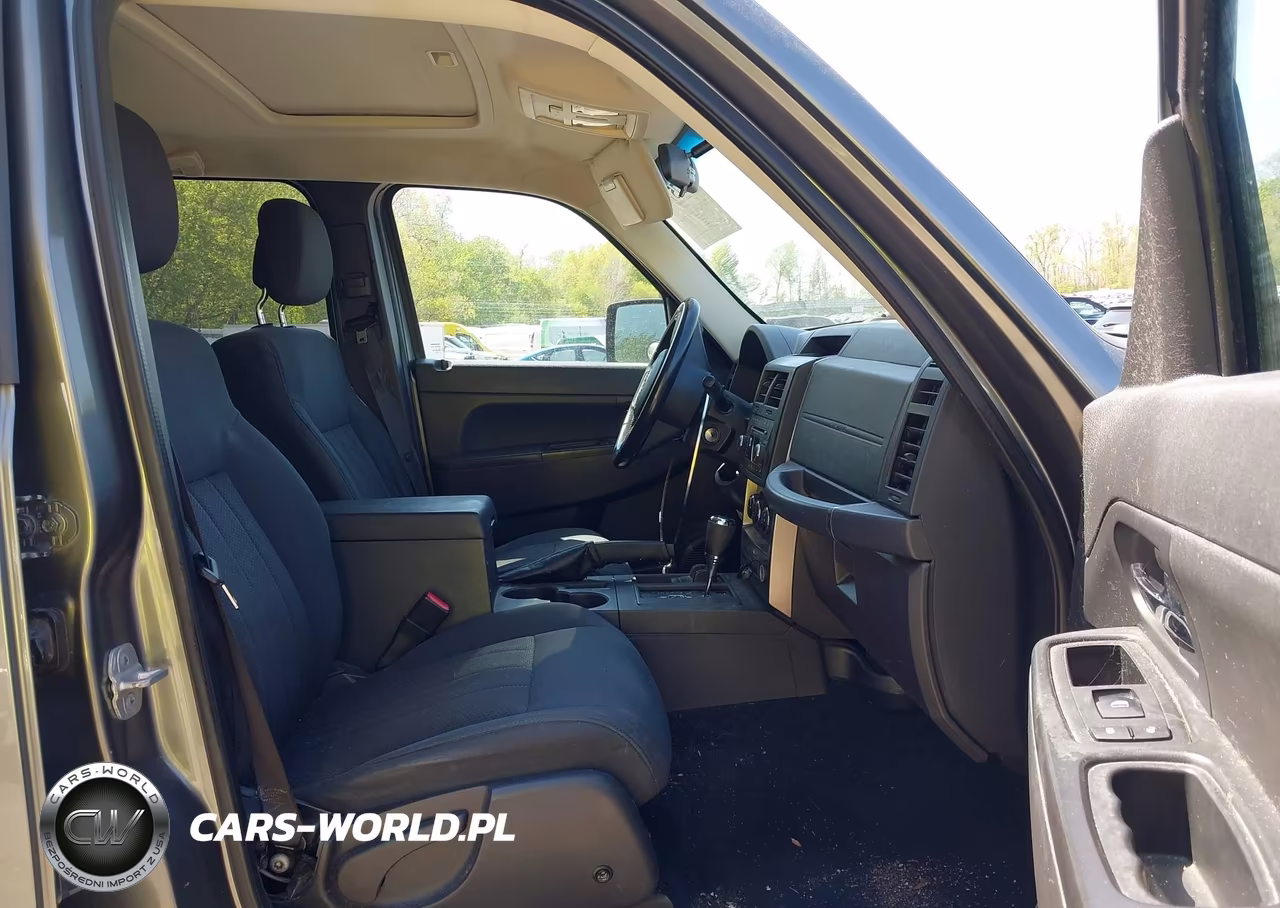 2012 Jeep Liberty Sport VIN:1C4PJMAK5CW130649 - 5