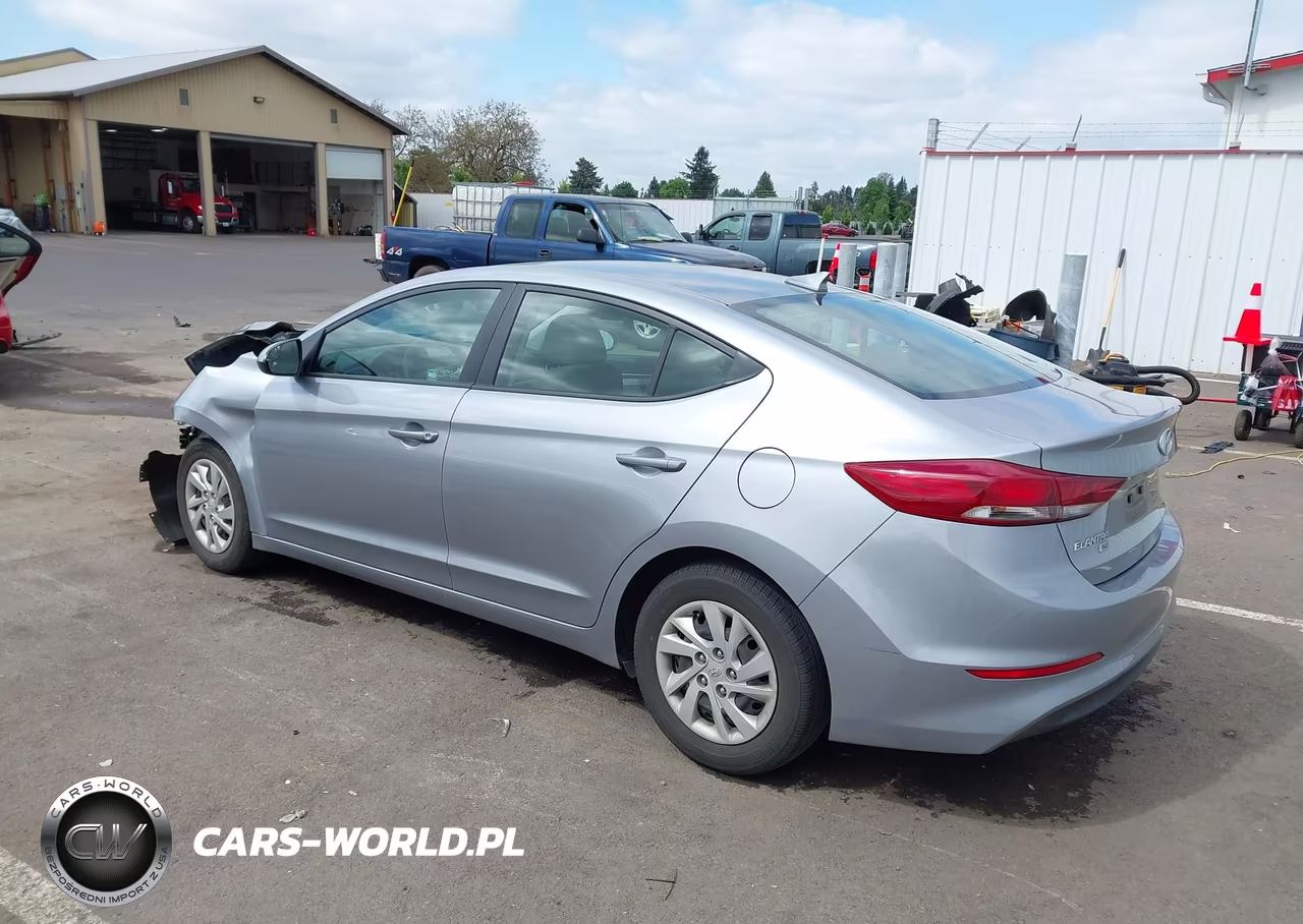 2017 Hyundai Elantra Se VIN:5NPD74LF6HH104074 - 3