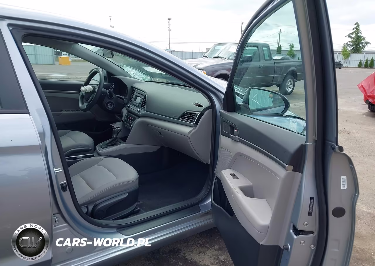 2017 Hyundai Elantra Se VIN:5NPD74LF6HH104074 - 5