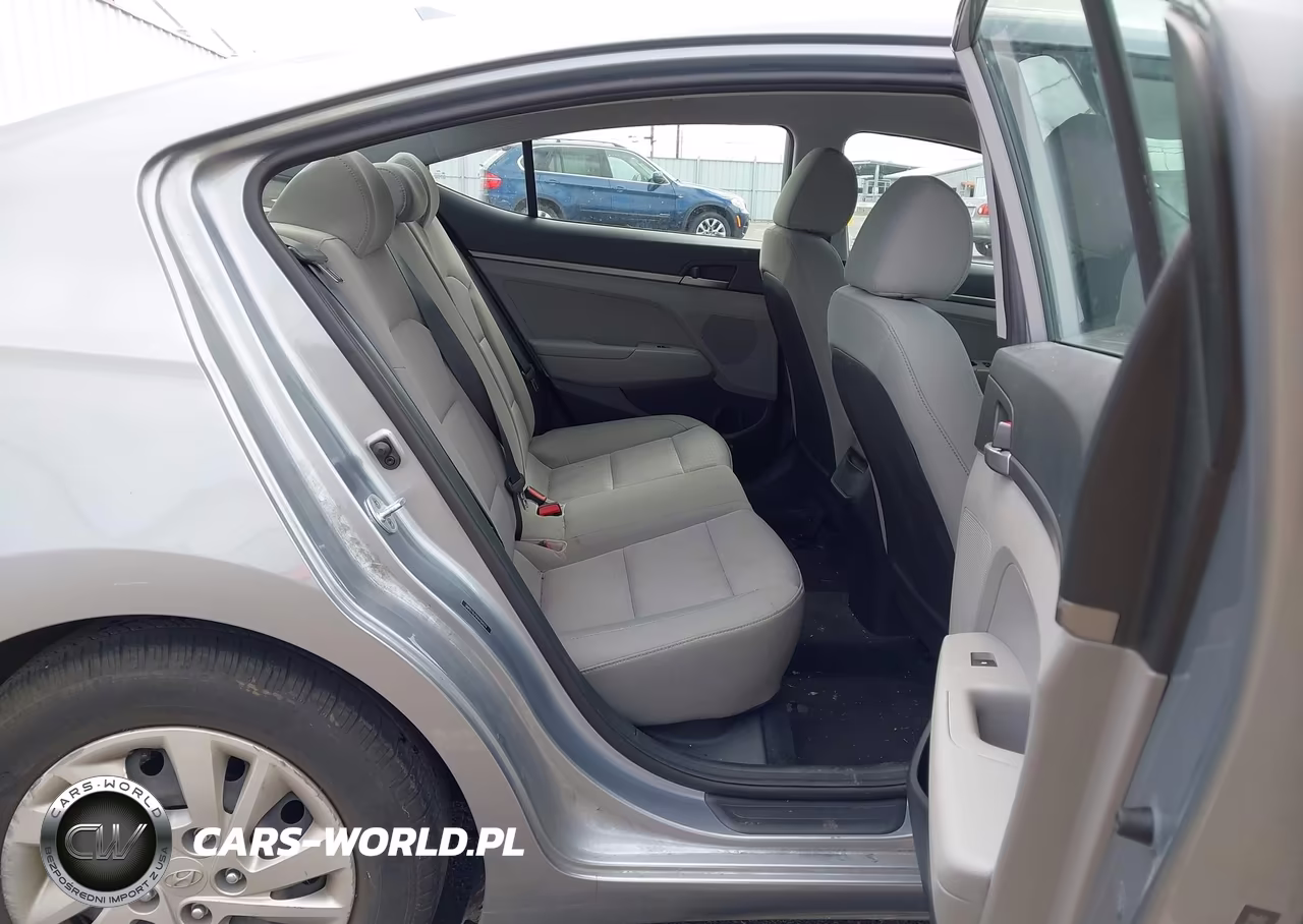 2017 Hyundai Elantra Se VIN:5NPD74LF6HH104074 - 8