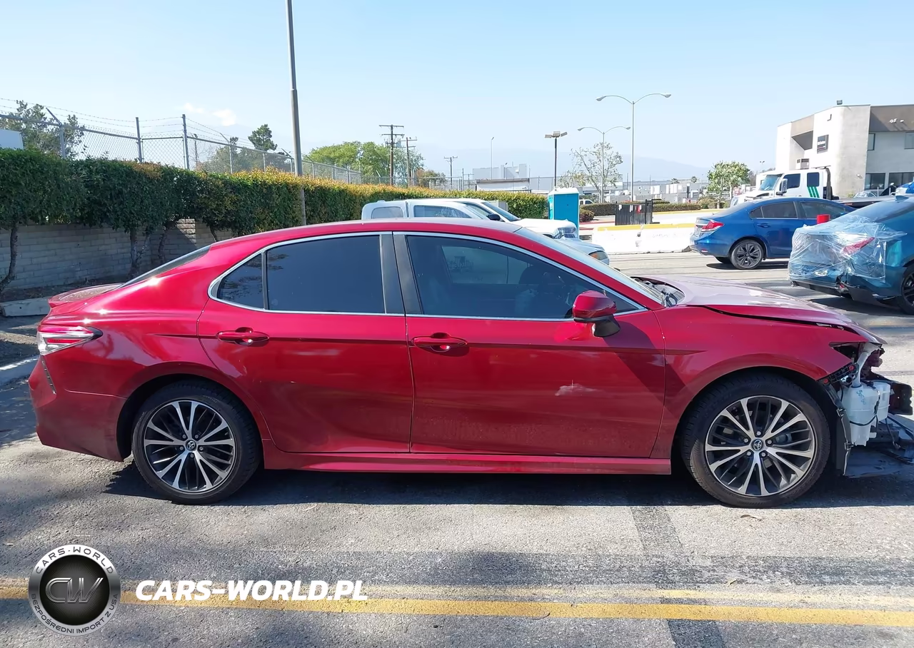 2018 Toyota Camry Se VIN:4T1B11HK5JU628658 - 14