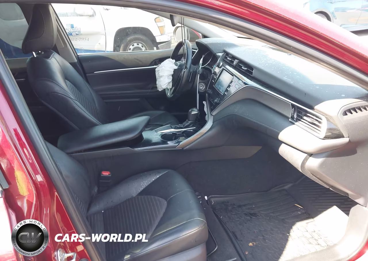 2018 Toyota Camry Se VIN:4T1B11HK5JU628658 - 5
