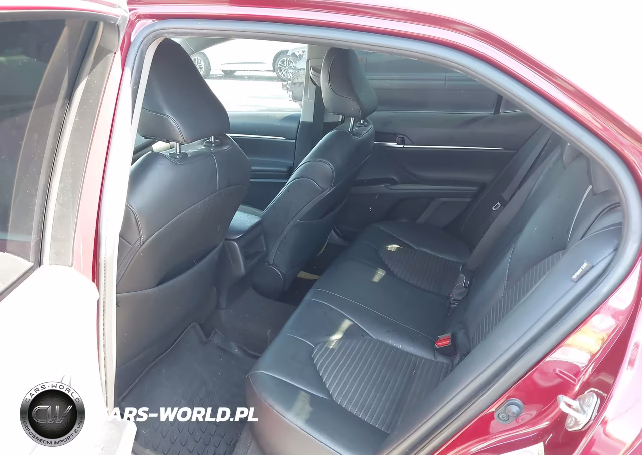 2018 Toyota Camry Se VIN:4T1B11HK5JU628658 - 8