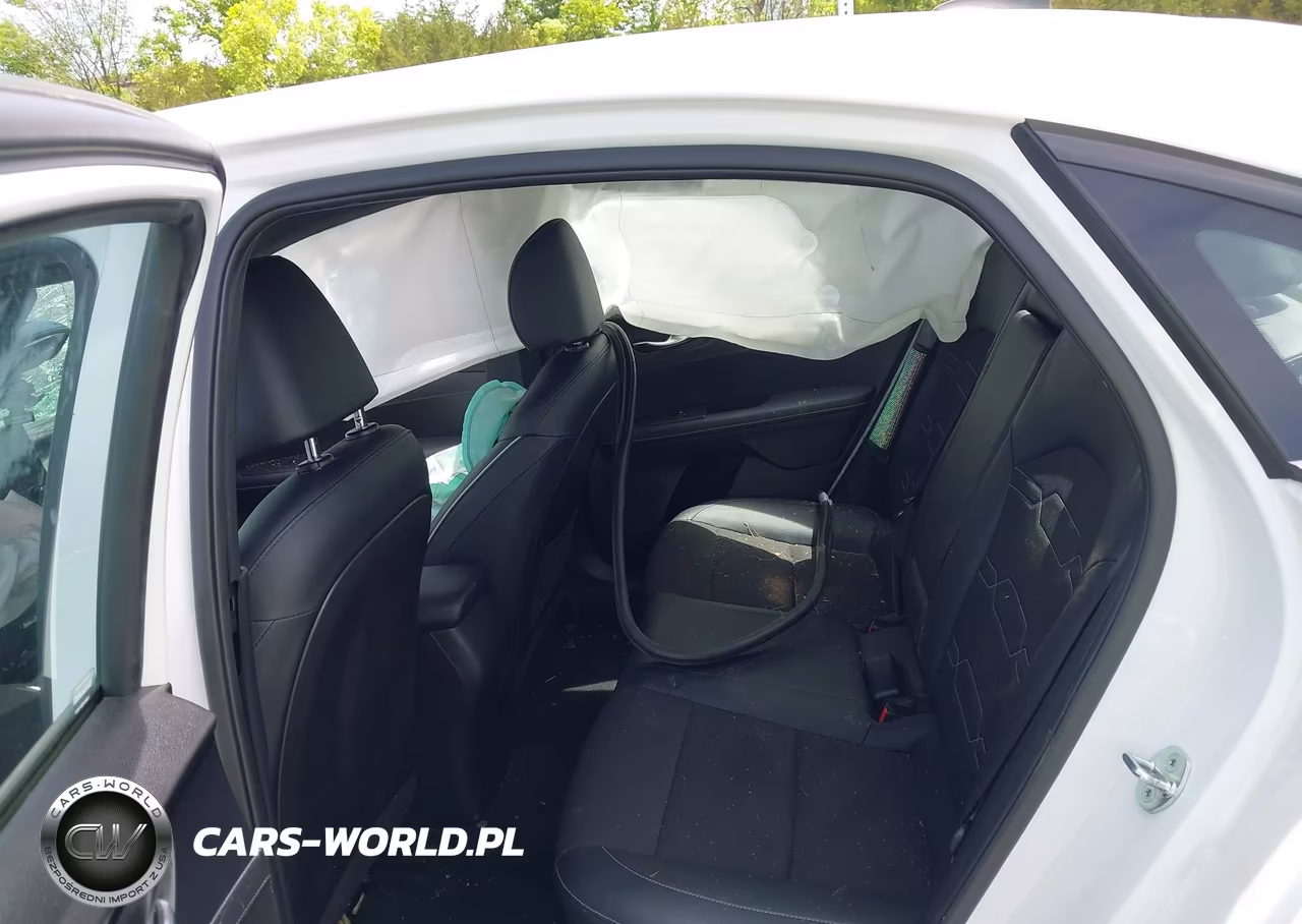 2023 Kia Forte Gt-Line VIN:3KPF54AD5PE602611 - 8