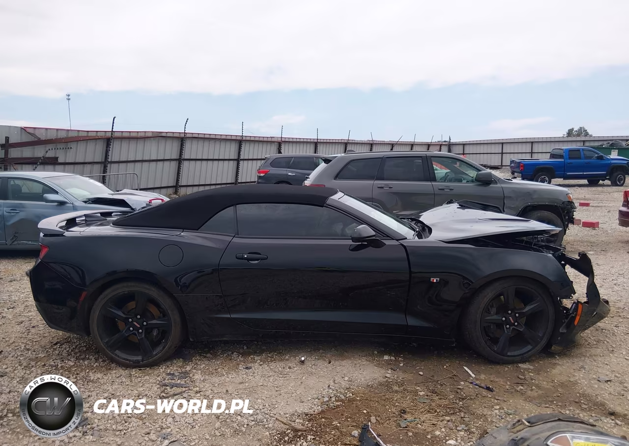 2018 Chevrolet Camaro 2Ss VIN:1G1FH3D70J0104963 - 12