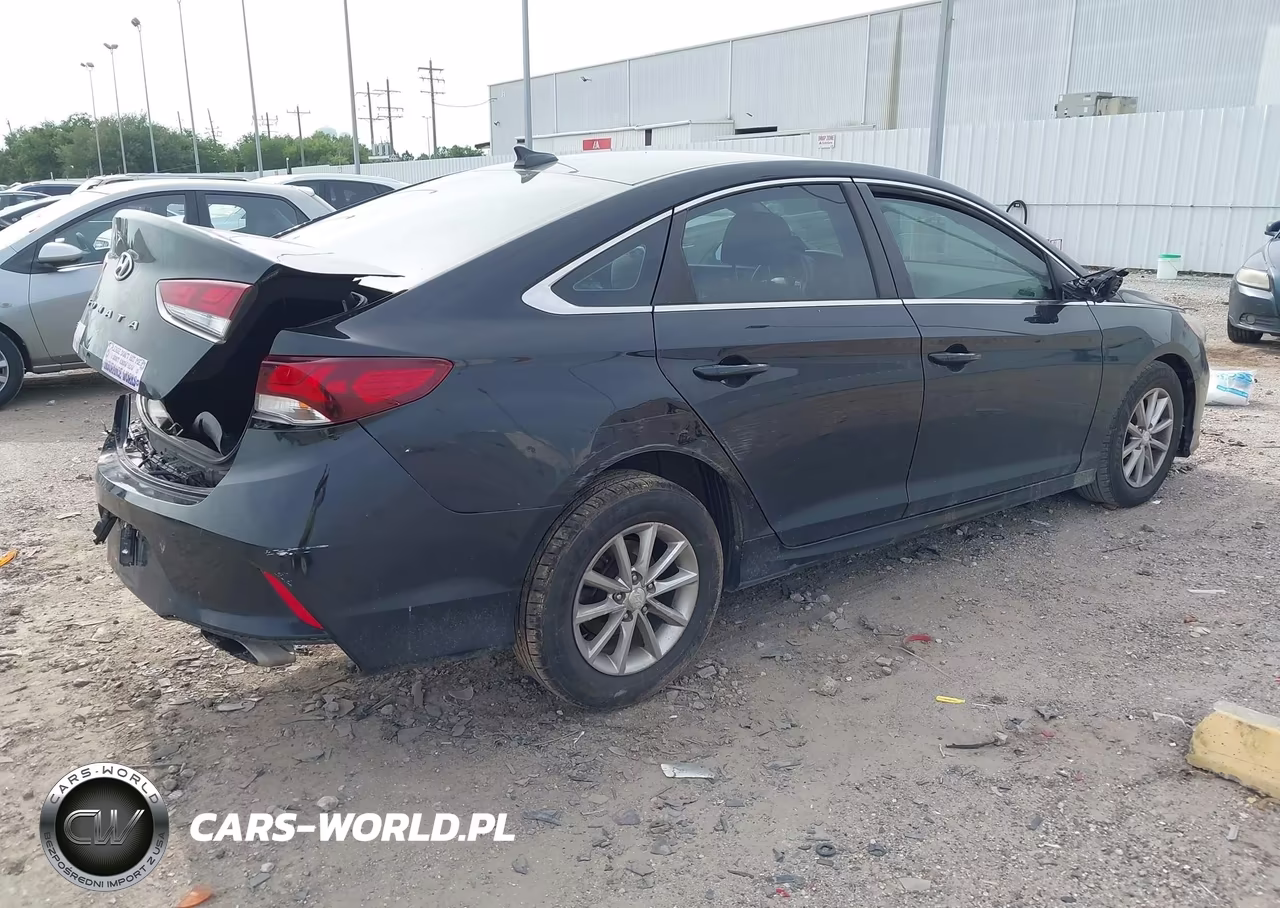2018 Hyundai Sonata Se VIN:5NPE24AF1JH694308 - 4