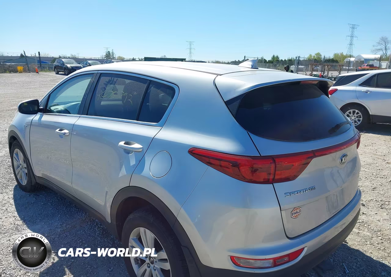 2018 Kia Sportage Lx VIN:KNDPMCAC0J7351044 - 3