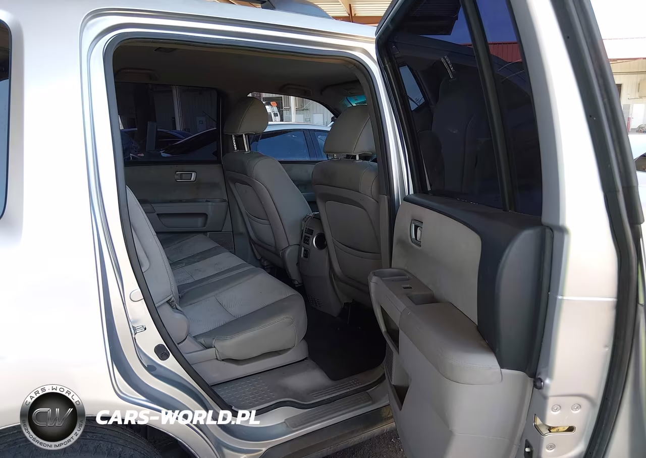 2012 Honda Pilot Lx VIN:5FNYF3H20CB038990 - 8
