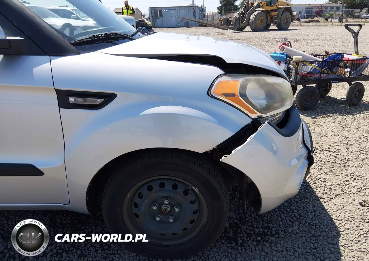 2012 Kia Soul VIN:KNDJT2A51C7462242 - 18