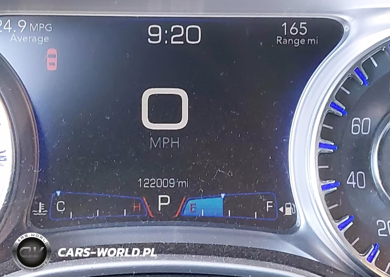 2015 Chrysler 300C Awd VIN:2C3CCAKG8FH769570 - 15