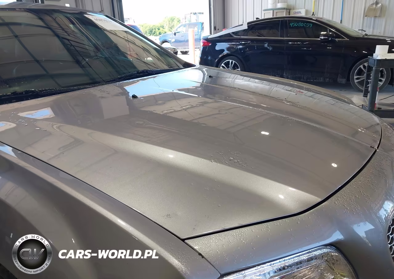 2015 Chrysler 300C Awd VIN:2C3CCAKG8FH769570 - 6