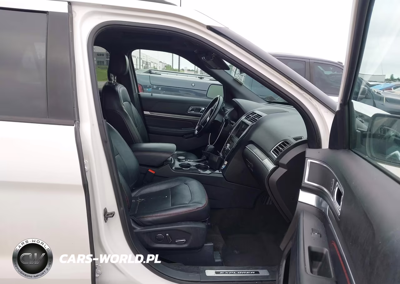 2017 Ford Explorer Sport VIN:1FM5K8GT0HGB89097 - 5