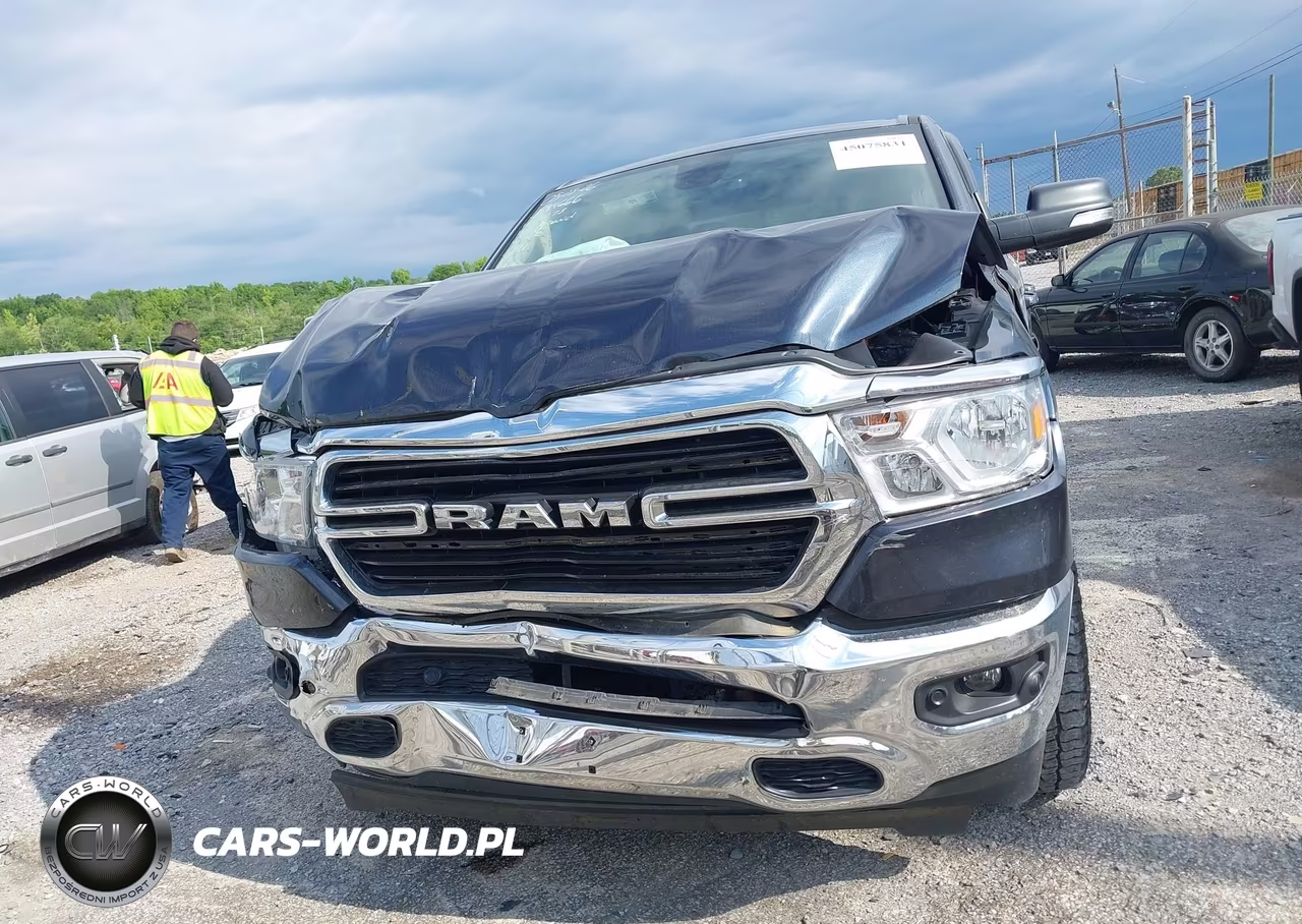 2019 Ram 1500 Big Horn-Lone Star 4X4 6'4 Box VIN:1C6SRFBT9KN764273 - 13