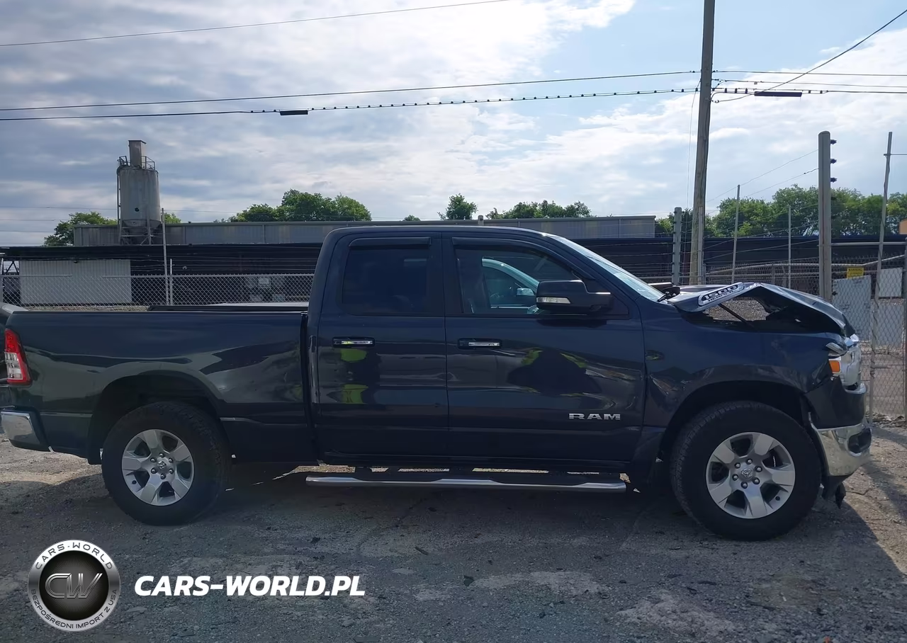 2019 Ram 1500 Big Horn-Lone Star 4X4 6'4 Box VIN:1C6SRFBT9KN764273 - 14