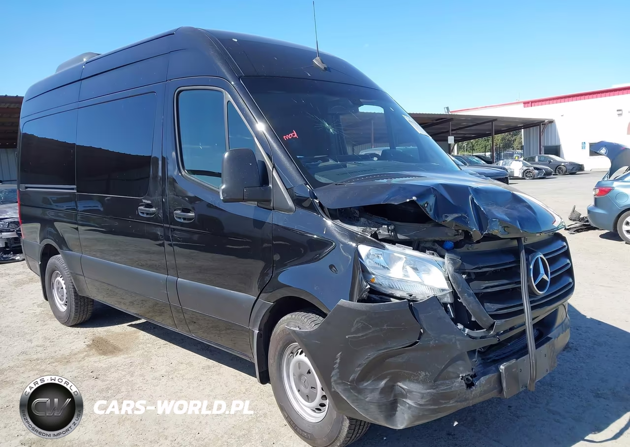 2019 Mercedes-Benz Sprinter 2500 High Roof V6 – zdjęcie 1 z 16