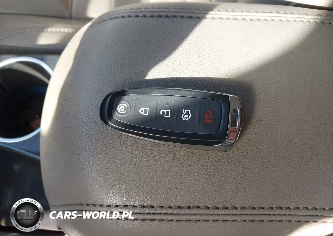 2014 Ford Escape Titanium VIN:1FMCU0J9XEUE21248 - 11