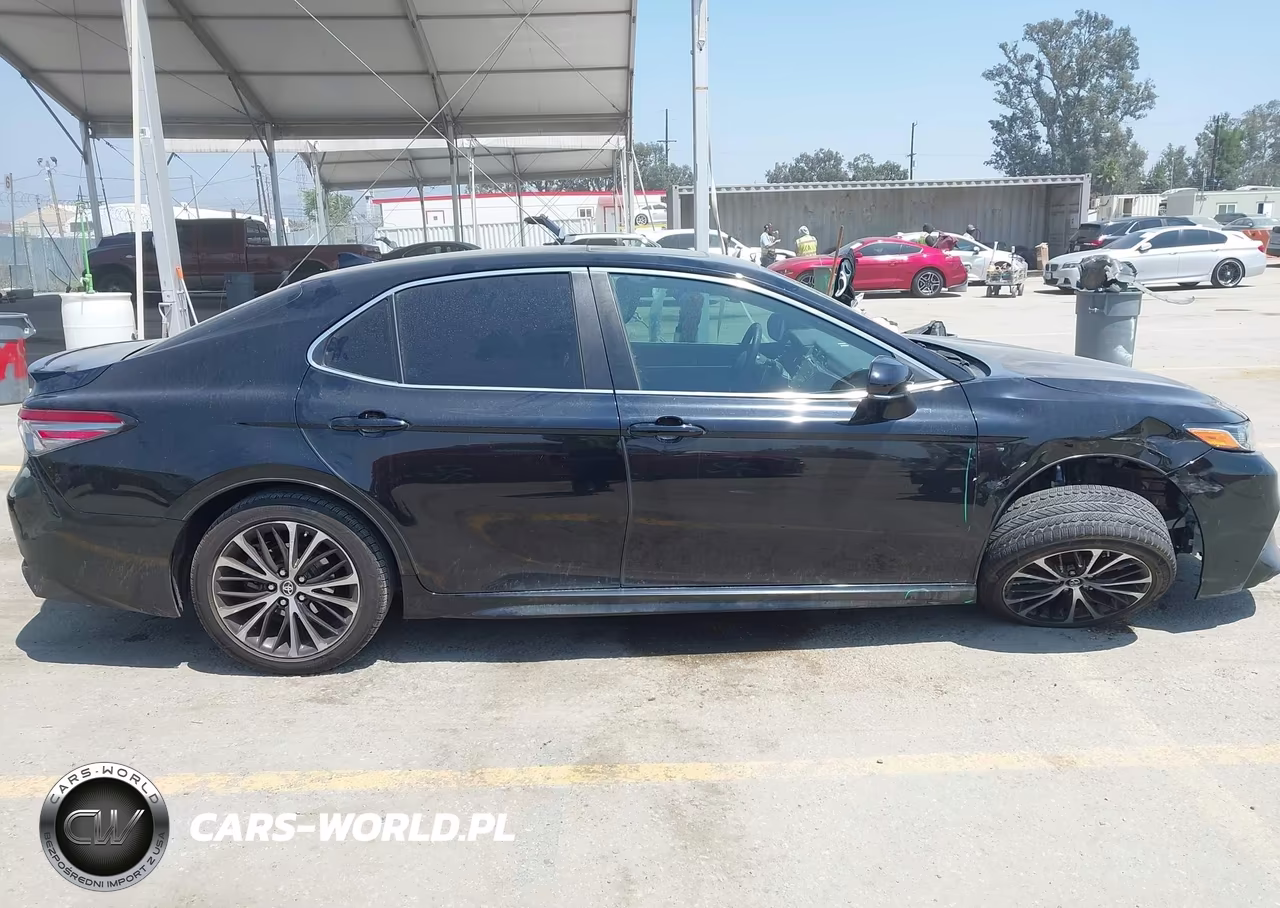 2018 Toyota Camry Se VIN:4T1B11HK1JU108795 - 13
