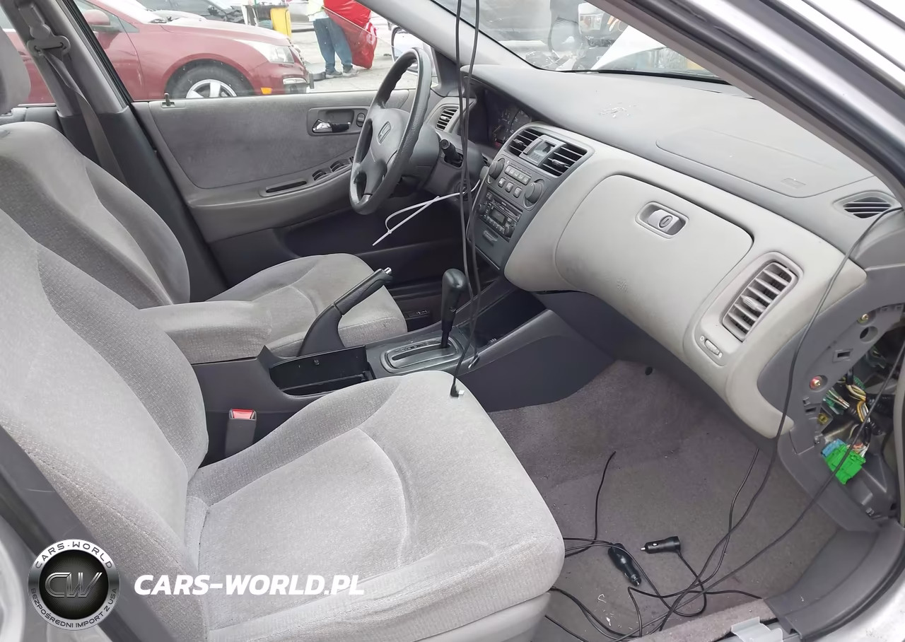 2001 Honda Accord 2.3 Lx VIN:JHMCG66561C011677 - 5