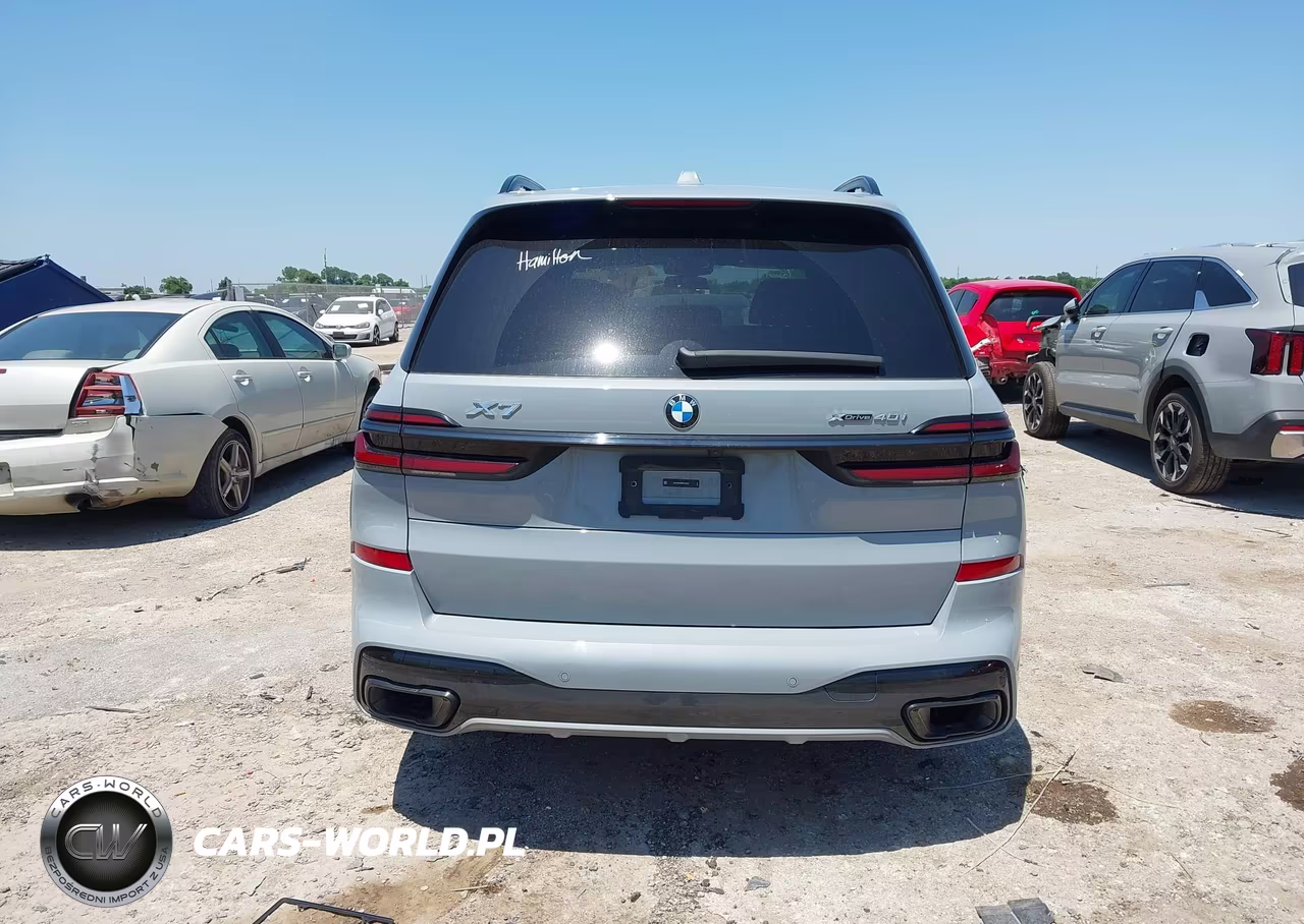 2024 BMW X7 xDrive40I VIN:5UX23EM03R9V45818 - 16