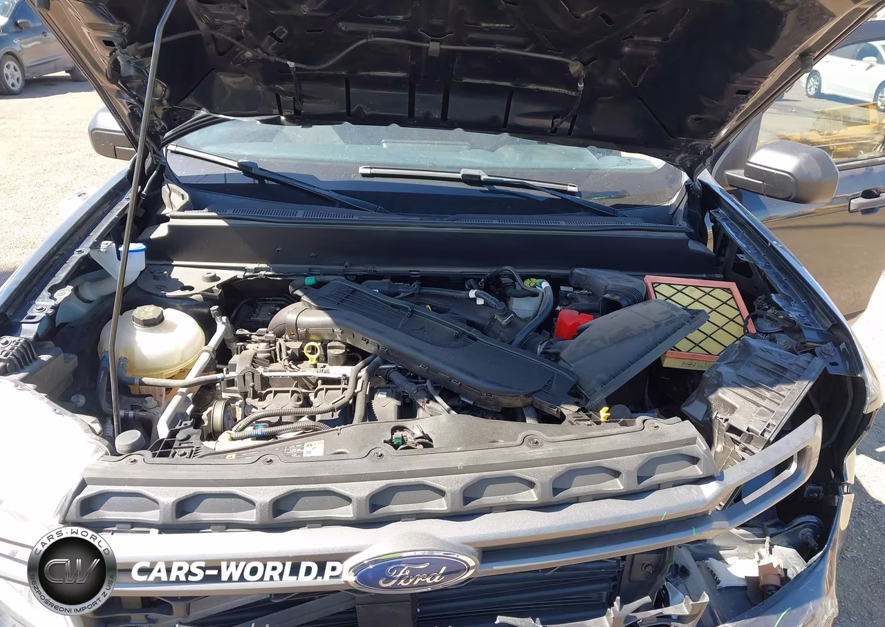 2023 Ford Maverick Xlt VIN:3FTTW8F95PRA31917 - 10