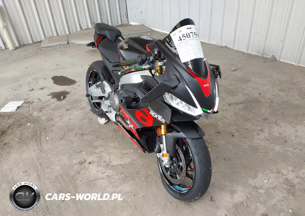2025 Aprilia Rs 660