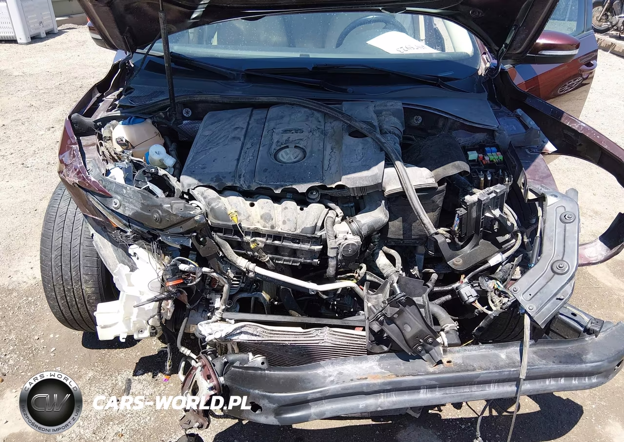 2014 Volkswagen Passat 2.5L Wolfsburg Edition VIN:1VWAH7A30EC015373 - 10