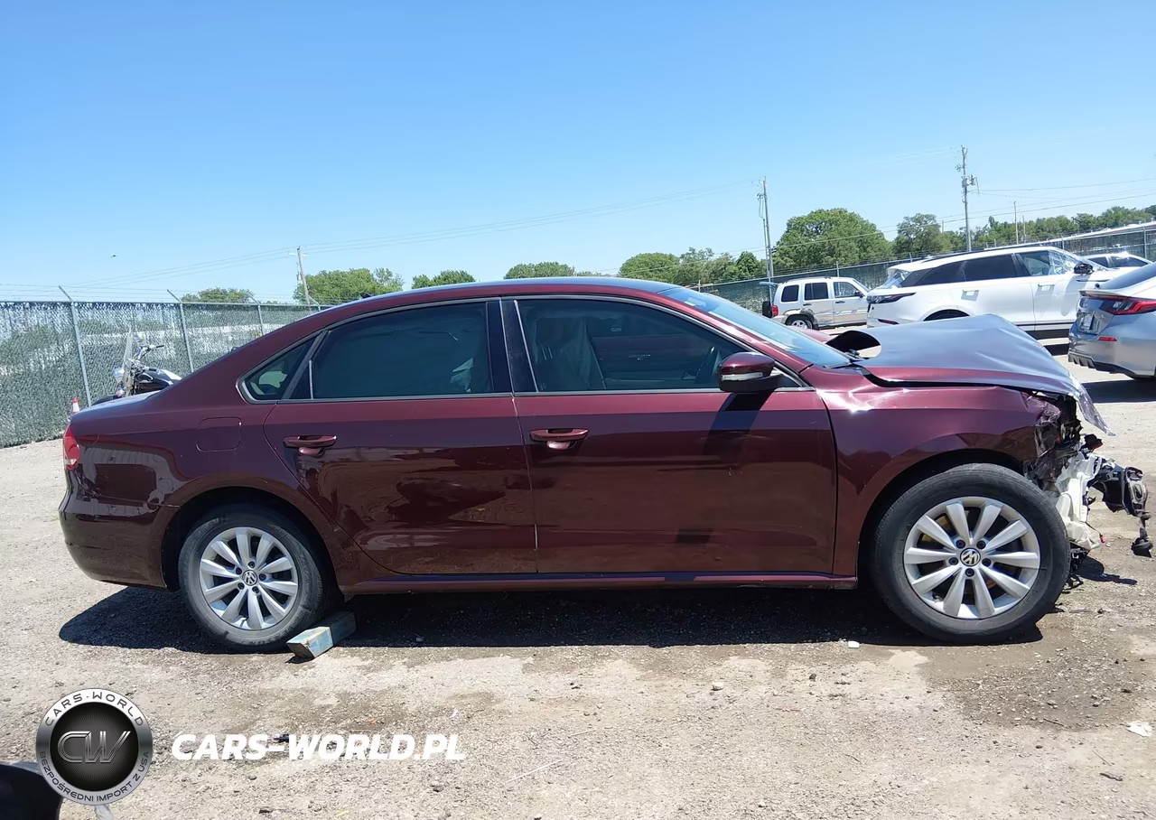 2014 Volkswagen Passat 2.5L Wolfsburg Edition VIN:1VWAH7A30EC015373 - 14