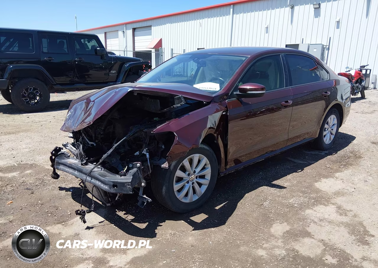2014 Volkswagen Passat 2.5L Wolfsburg Edition VIN:1VWAH7A30EC015373 - 2