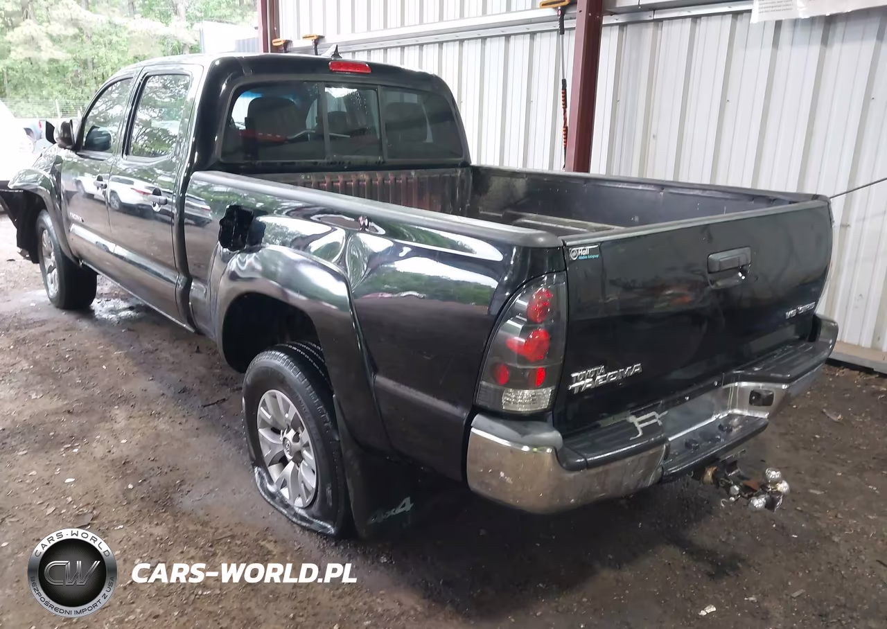 2014 Toyota Tacoma V6 VIN:5TFMU4FN0EX021722 - 3