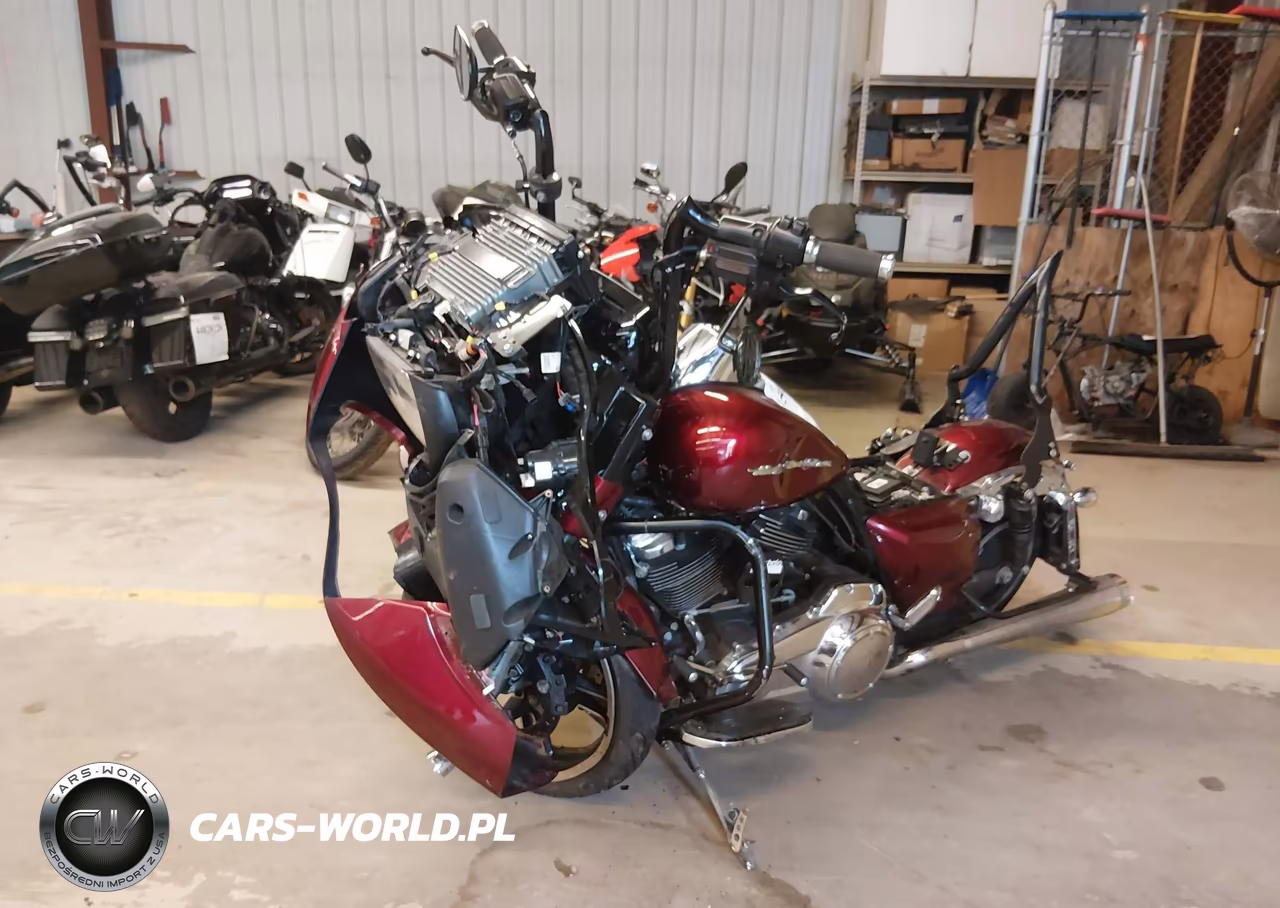 2017 Harley-Davidson Fltrxs Road Glide Special VIN:1HD1KTC19HB673260 - 2