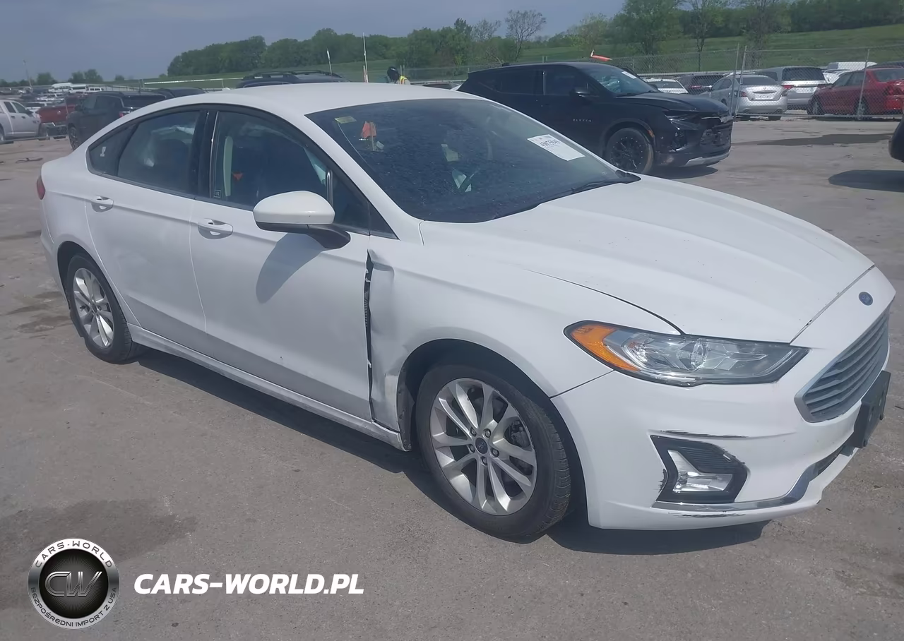 2019 Ford Fusion Se – zdjęcie 1 z 16