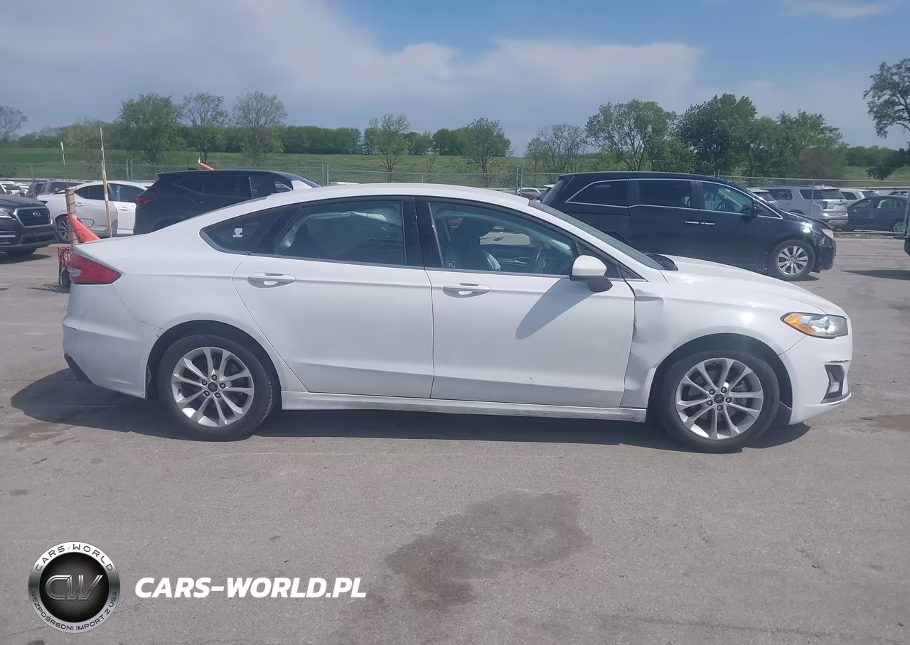 2019 Ford Fusion Se VIN:3FA6P0HD4KR148822 - 13