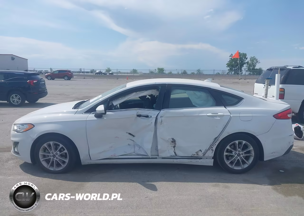 2019 Ford Fusion Se VIN:3FA6P0HD4KR148822 - 14