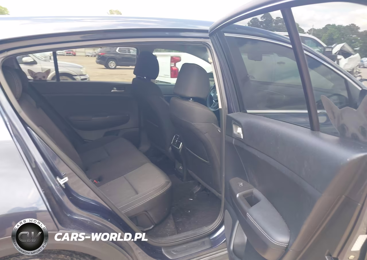 2019 Kia Sportage Lx VIN:KNDPM3AC6K7620150 - 8