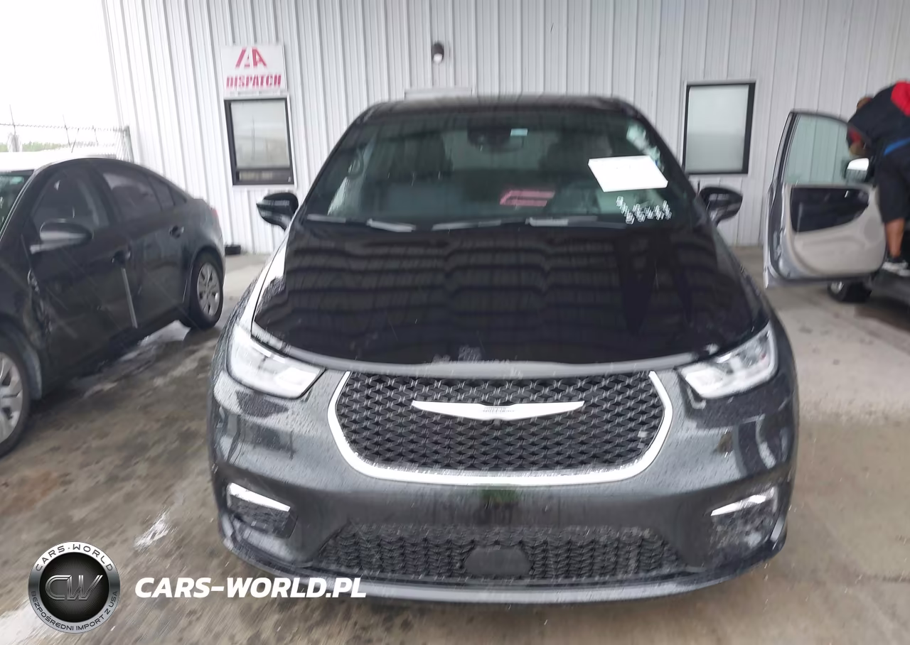 2026 Chrysler Pacifica Select VIN:2C4RC1BG5TR152753 - 12
