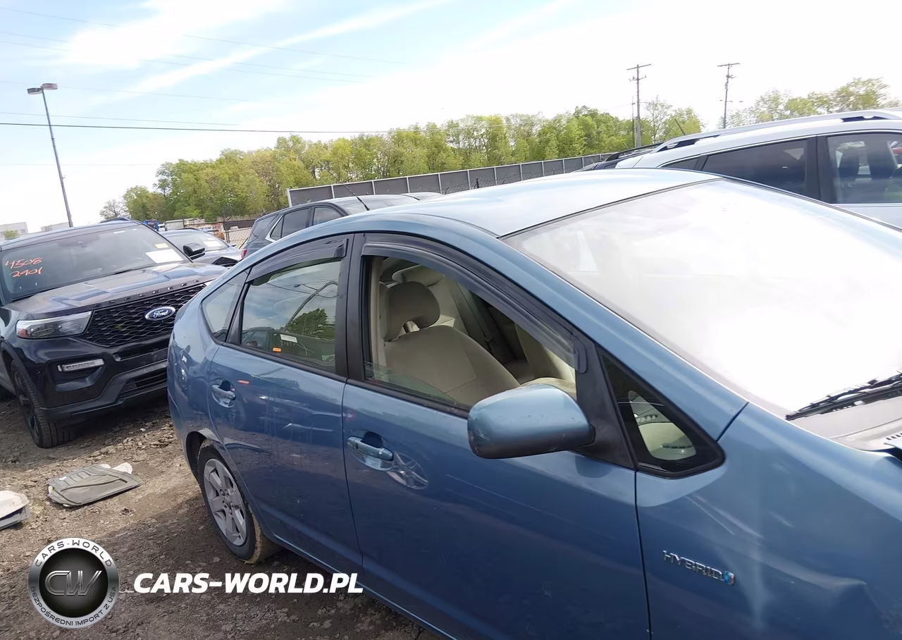 2008 Toyota Prius VIN:JTDKB20UX87796311 - 13