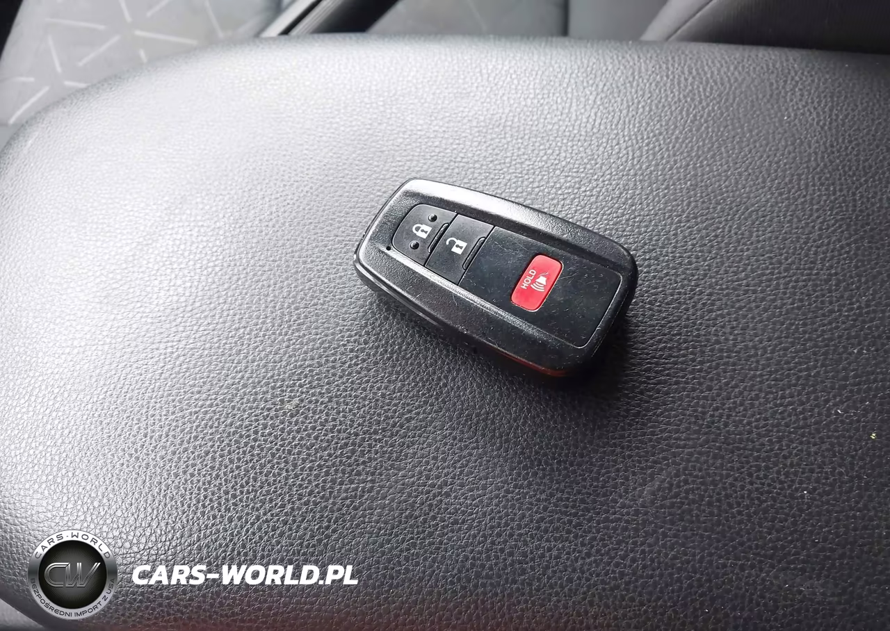 2020 Toyota Rav4 Xle VIN:2T3W1RFV2LC046610 - 11